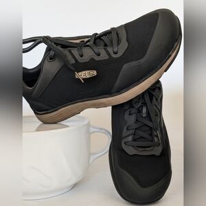 Keen Black and Gray Utility Sneakers. Hard Safety Toe